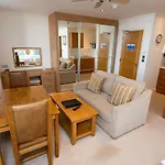 Porthole Διαμέρισμα *