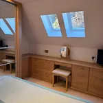 Porthole Apartment St Aubin