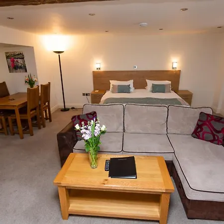 Porthole Apartment St Aubin