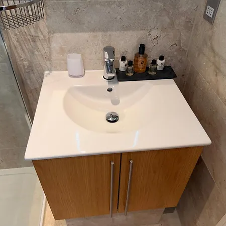 Porthole דירה St Aubin