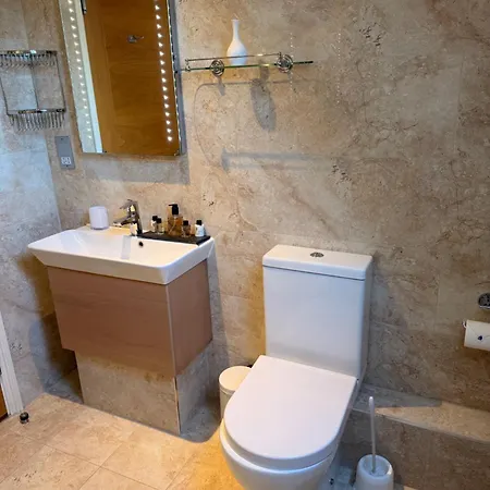 Porthole 아파트 세인트오빈